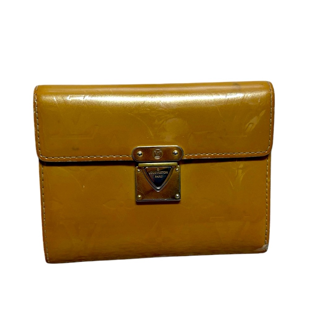 LOUIS VUITTON LV Trifold Koala Monogram Vernis Amarrant Portefeuille Wallet EUC